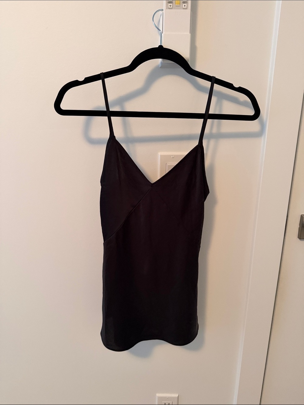 Wilfred Black V-Neck Spaghetti Strap Cami